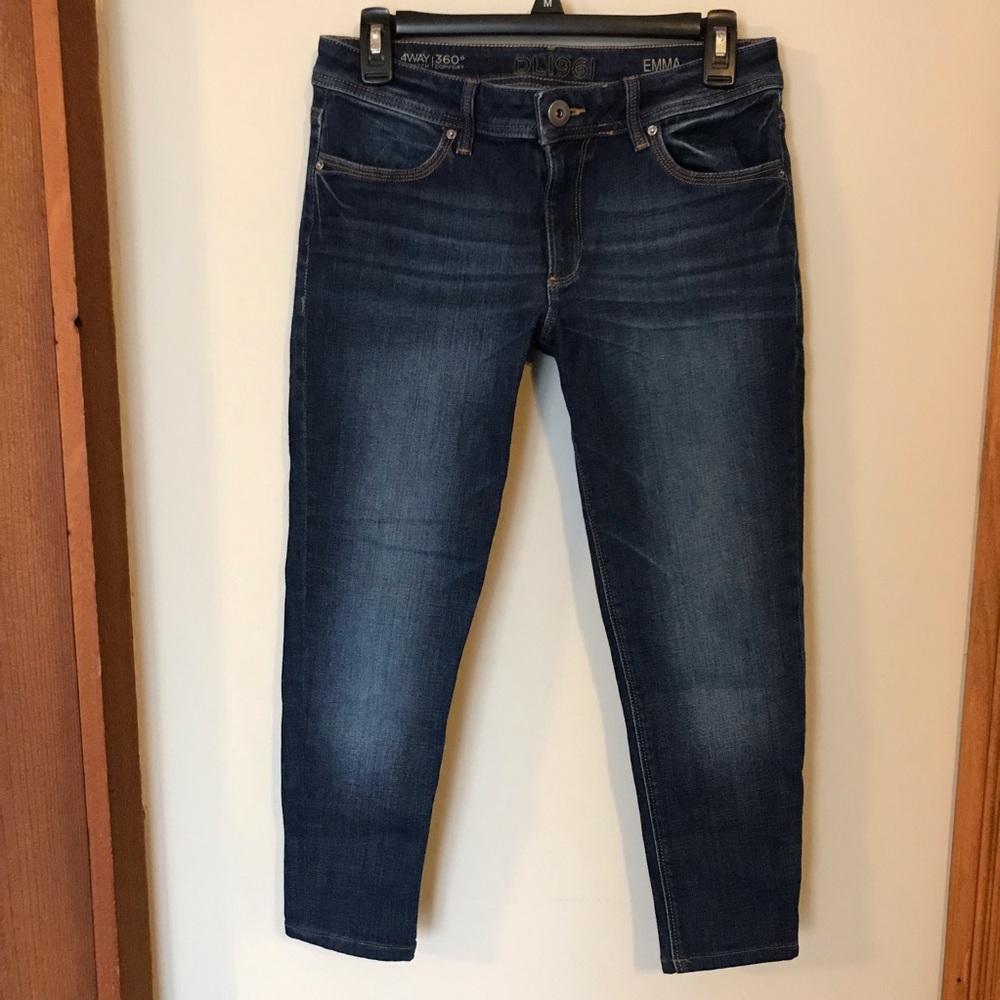 DL1961 Emma Capris 4Way 360 Stretch Jeans Sz 29